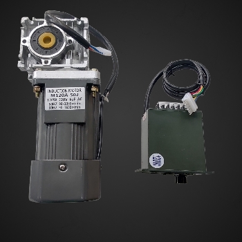 Indukcijski motor 120W 220V AC z reduktorjem 55RPM in regulatorjem